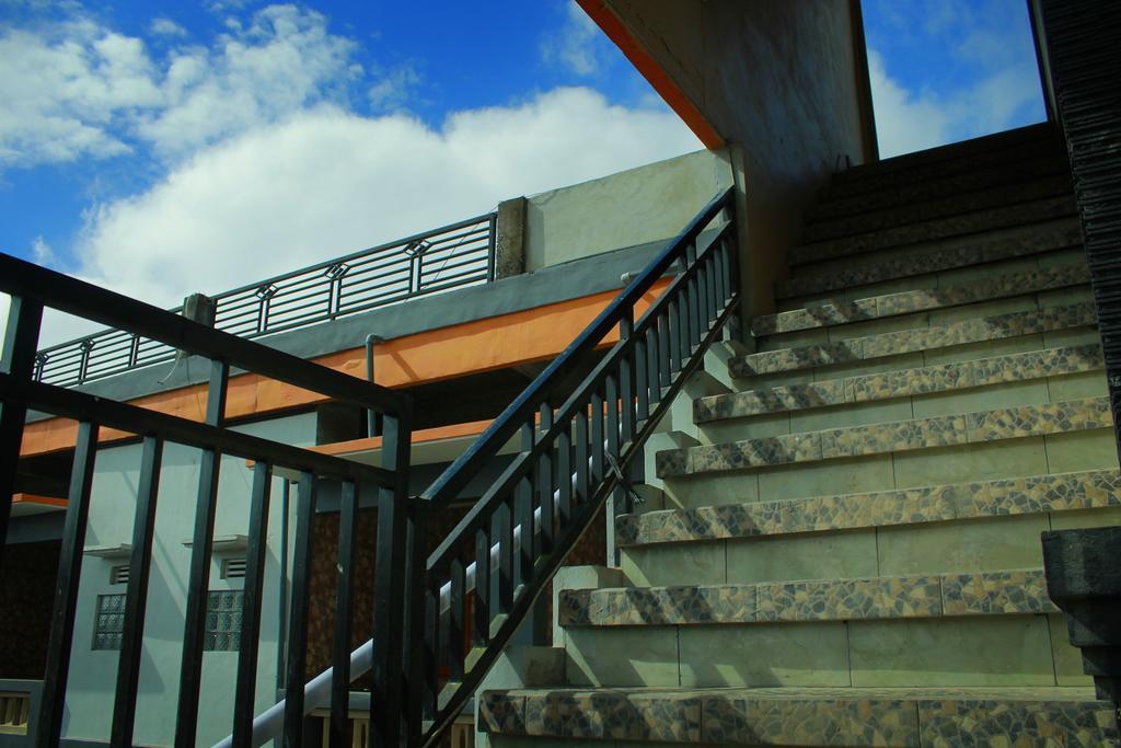 Rest Area 88 Guest House Tejakula Exterior foto